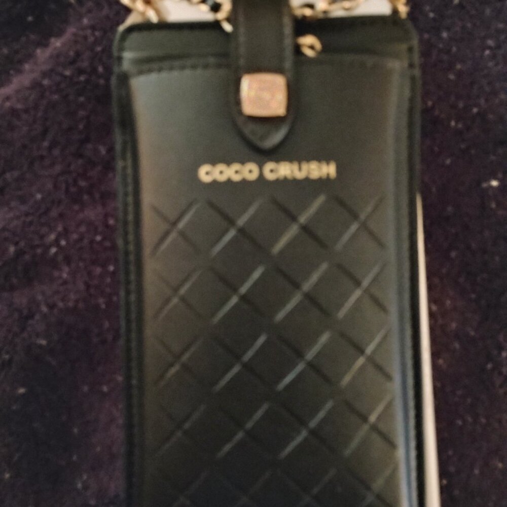 Phone case - Picture 2 of 4